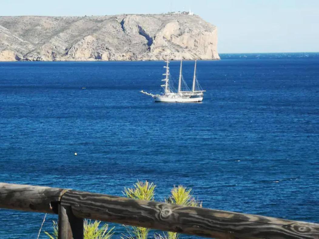 Casa En Urb. Con La Piscina Mas Grande De Javea. Extérieur photo