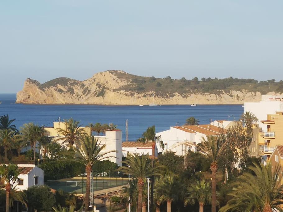 Casa En Urb. Con La Piscina Mas Grande De Javea. Extérieur photo