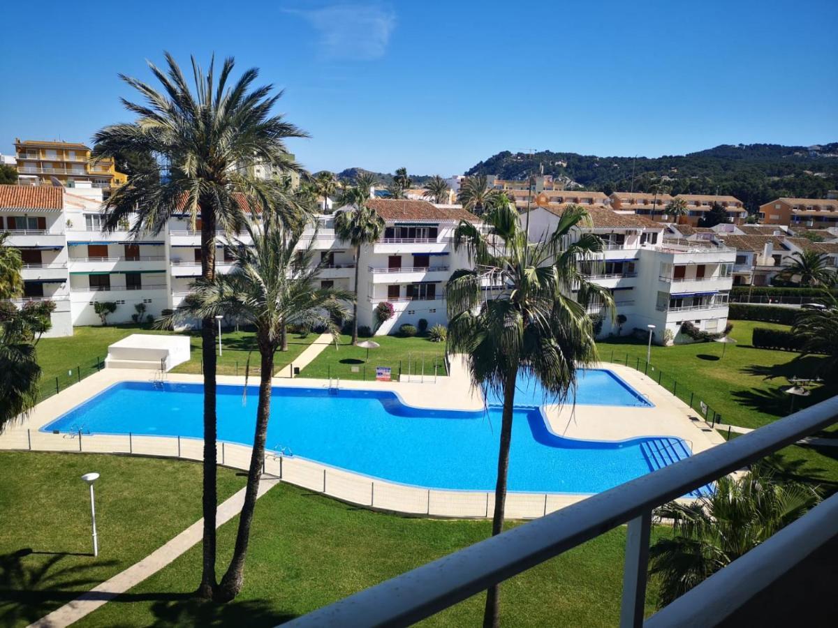 Casa En Urb. Con La Piscina Mas Grande De Javea. Extérieur photo